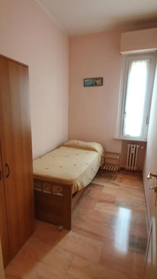 Comfort House Pesaro Exterior photo